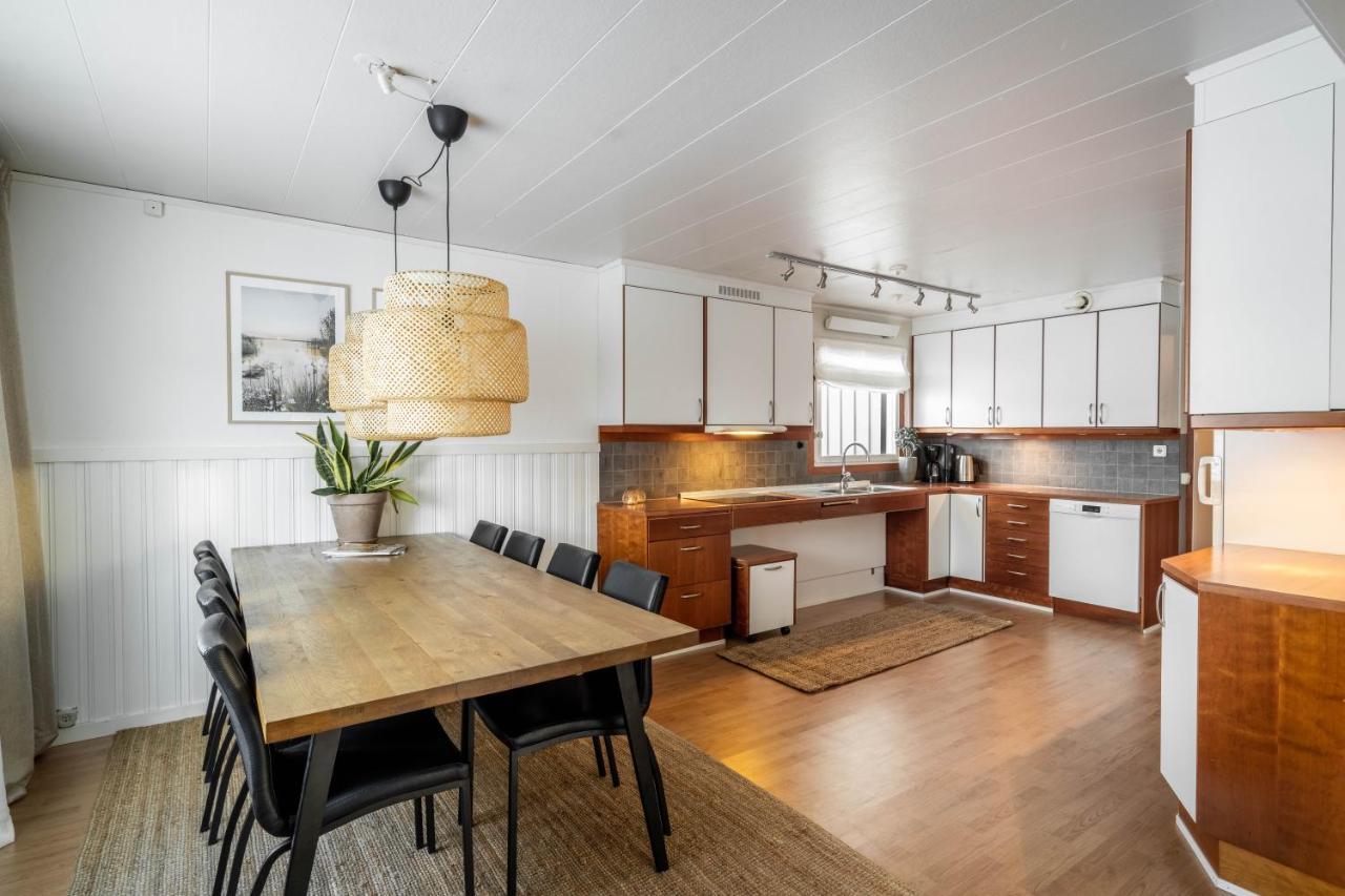 Spacious Villa Located In Beautiful High Coast Domsjo Eksteriør bilde